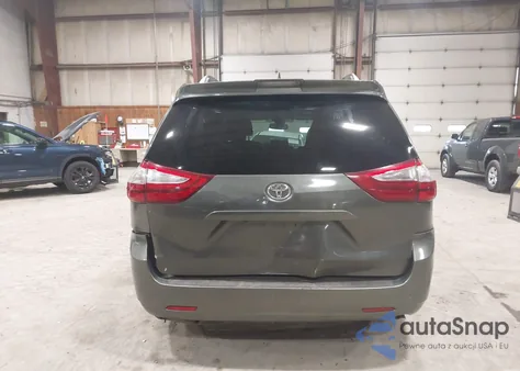 2018 Toyota Sienna Le 8 Passenger from USA, damaged, VIN 5TDKZ3DCXJS930006